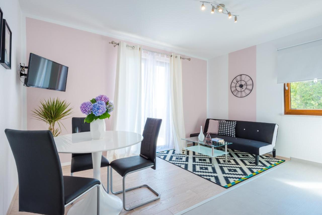 Apartments Villa Made 4U Mlini Bagian luar foto