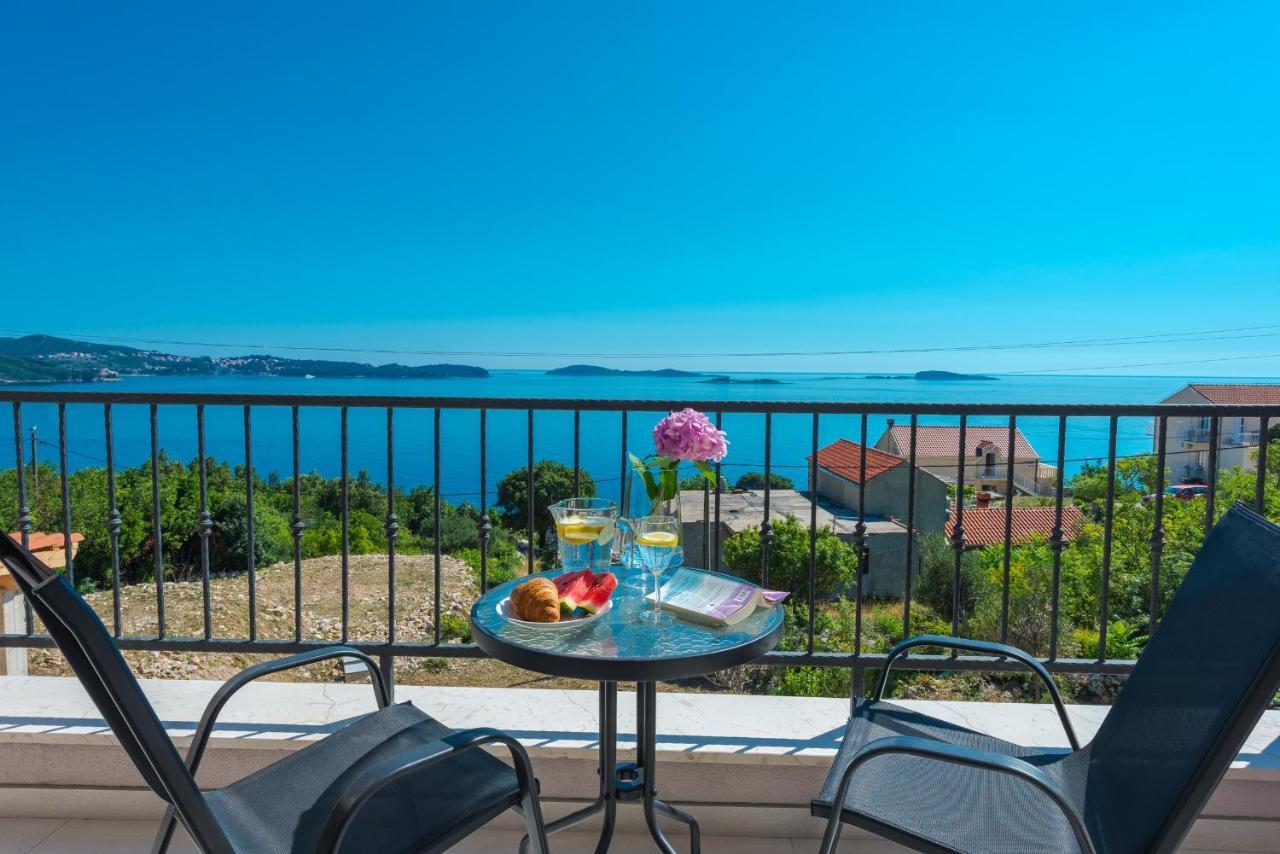 Apartments Villa Made 4U Mlini Bagian luar foto