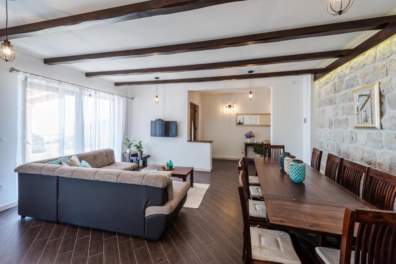 Apartments Villa Made 4U Mlini Bagian luar foto